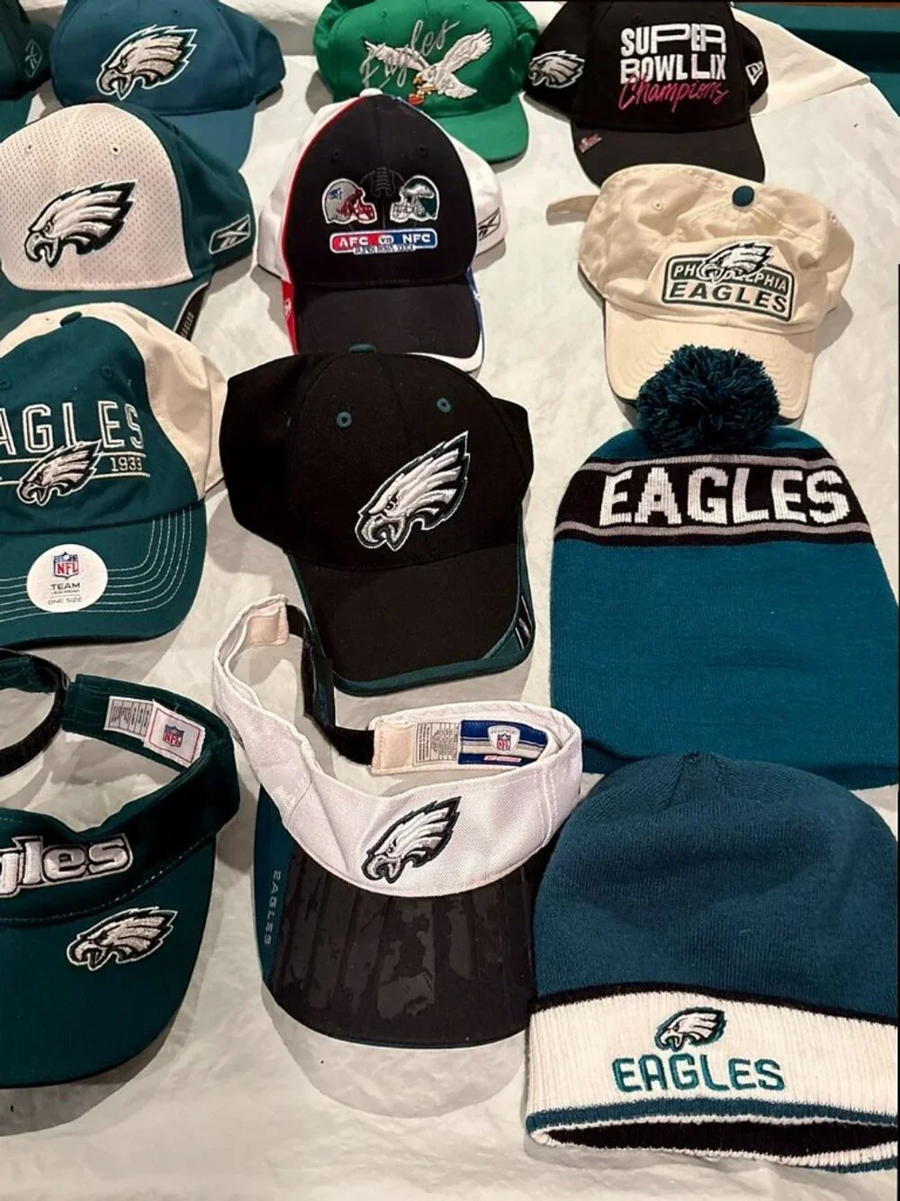 Philadelphia Eagles Lot of 20 Team Issued Reebok NFL Visors Bernie’s Hats VTG